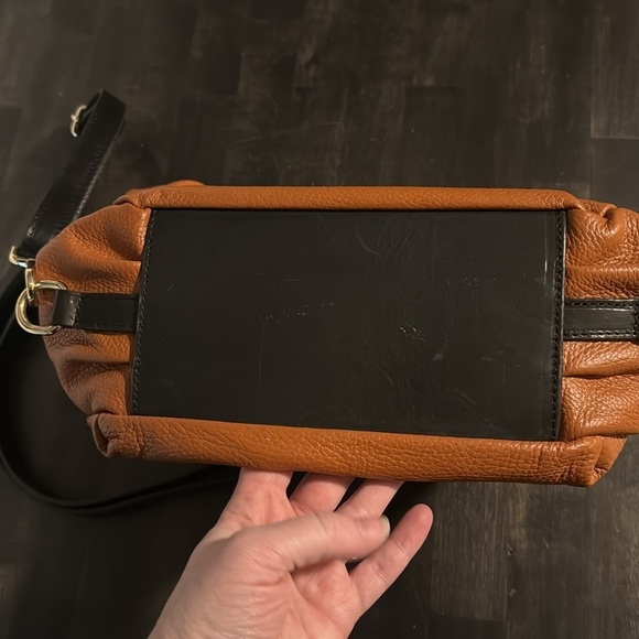 Valentina Italy Orange Pebbled Genuine Leather Handbag Backpack - Picture 3 of 8